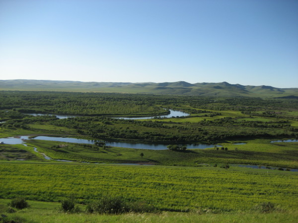 wKgBm04Wn0fBdXraAAEIonM57UI93.jpeg?imageView2%2F2%2Fw%2F600%2Fh%2F600%2Fq%2F90