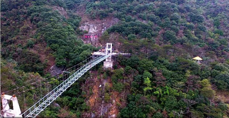 清远牛鱼嘴玻璃桥风景区门票
