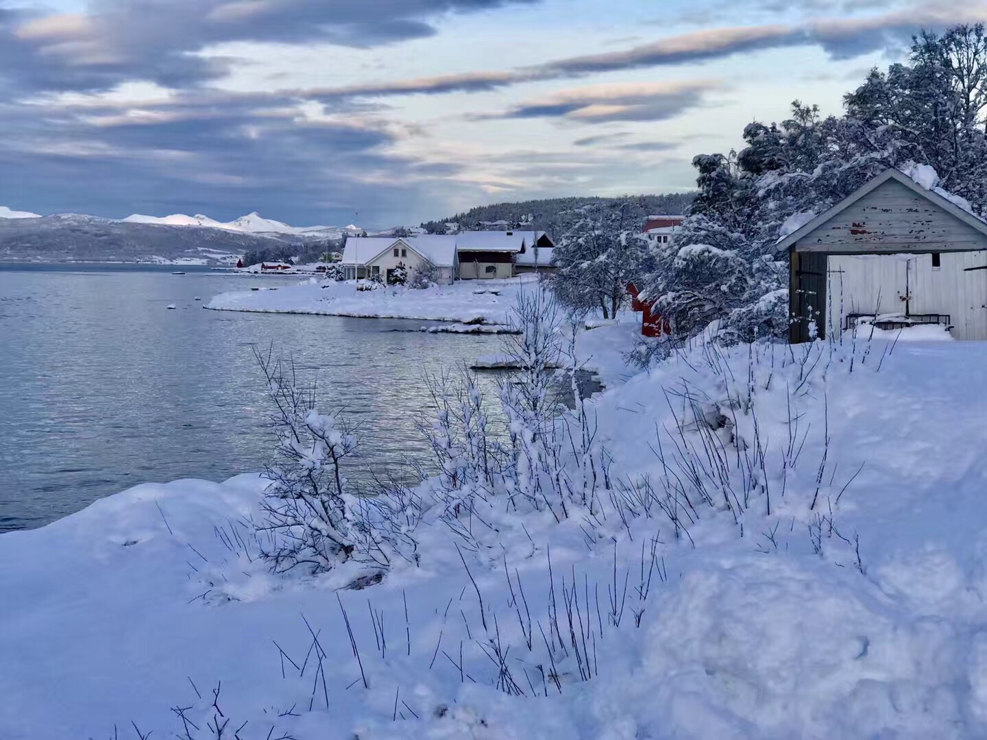 挪威峡湾(特姆鲁斯-芬斯内斯-特姆鲁斯)雪地自驾游