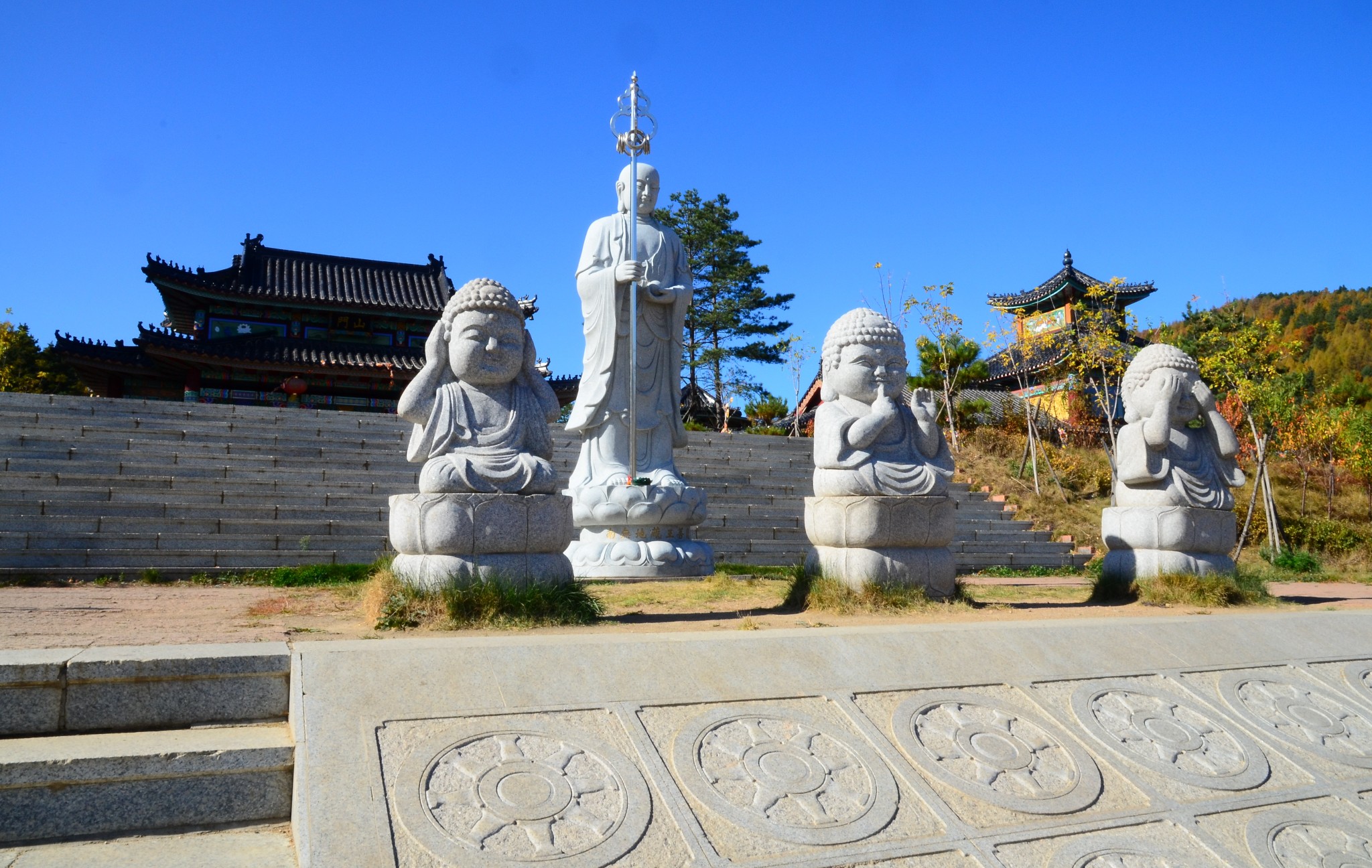 《随风驾中国》吉林 图们【日光山中的华严寺】