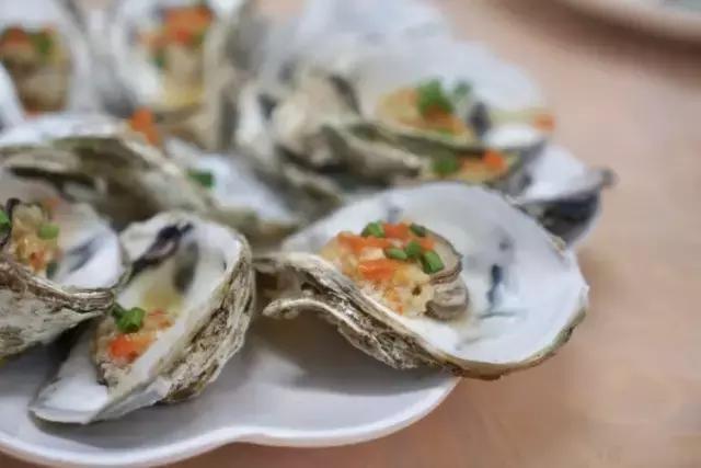 wKgBZ1noGayADkdCAAButzzeD3w32.jpeg?imageView2%2F2%2Fw%2F600%2Fh%2F600%2Fq%2F90