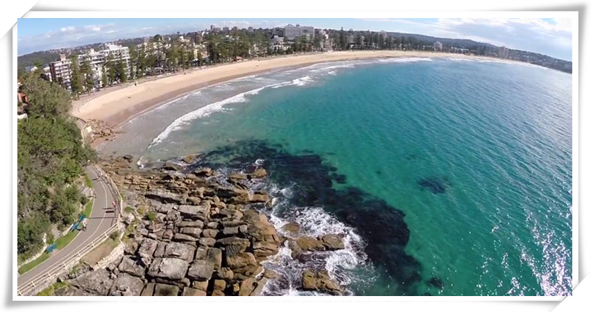 【曼丽海滩】(manly beach)       下船后步行几分钟便会来到风情万种