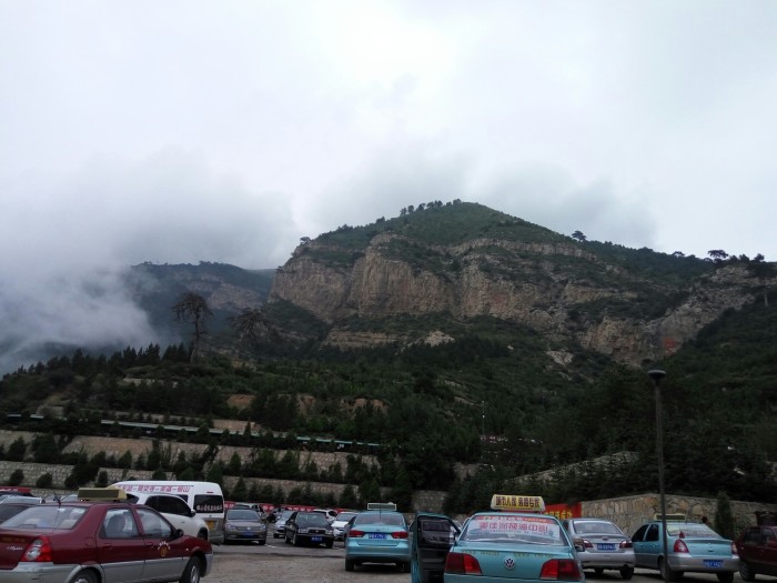 从大同火车站包车去恒山和悬空寺往返多少钱?