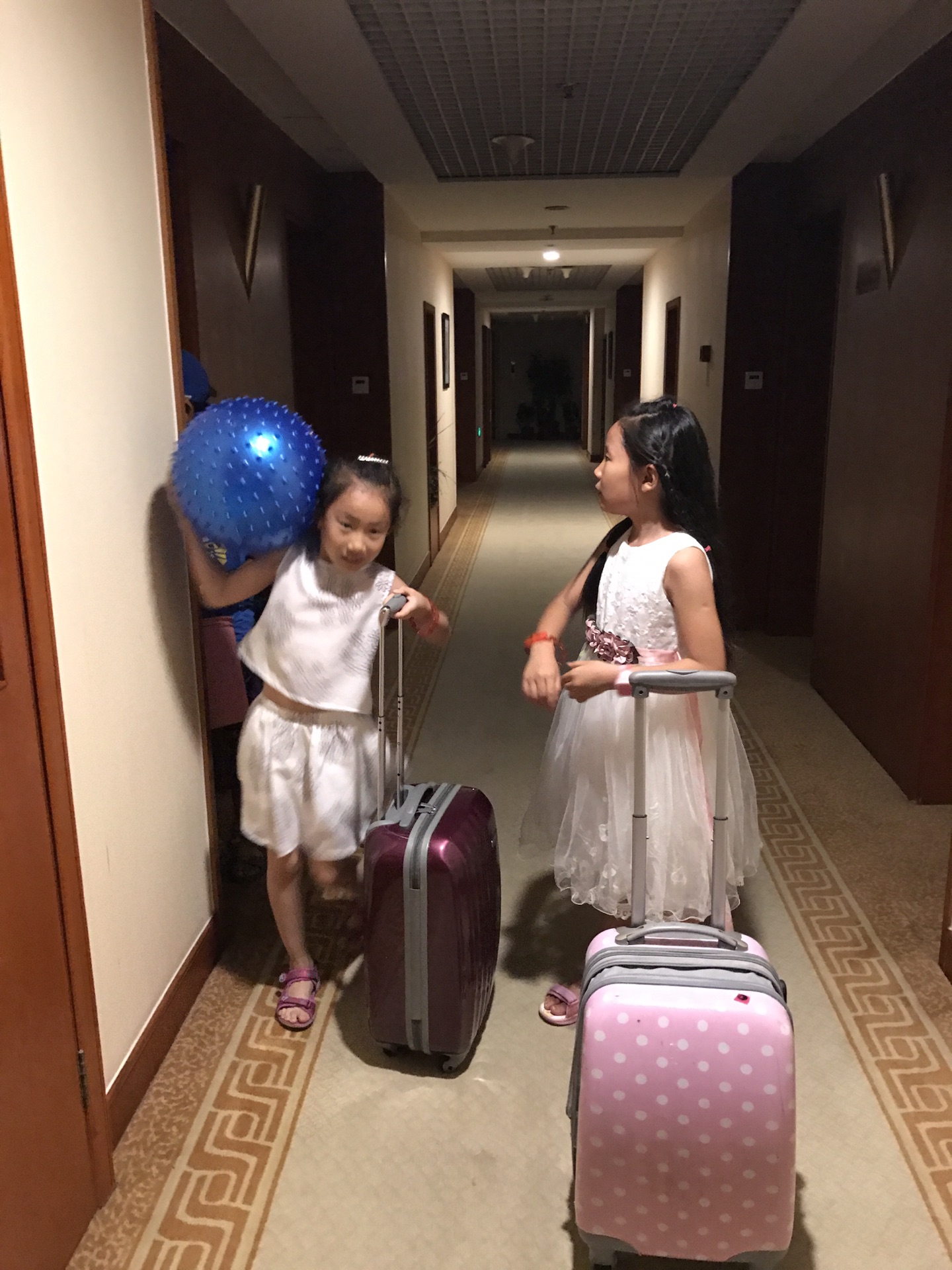 笑话gdp酒店住宿_酒店房间图片