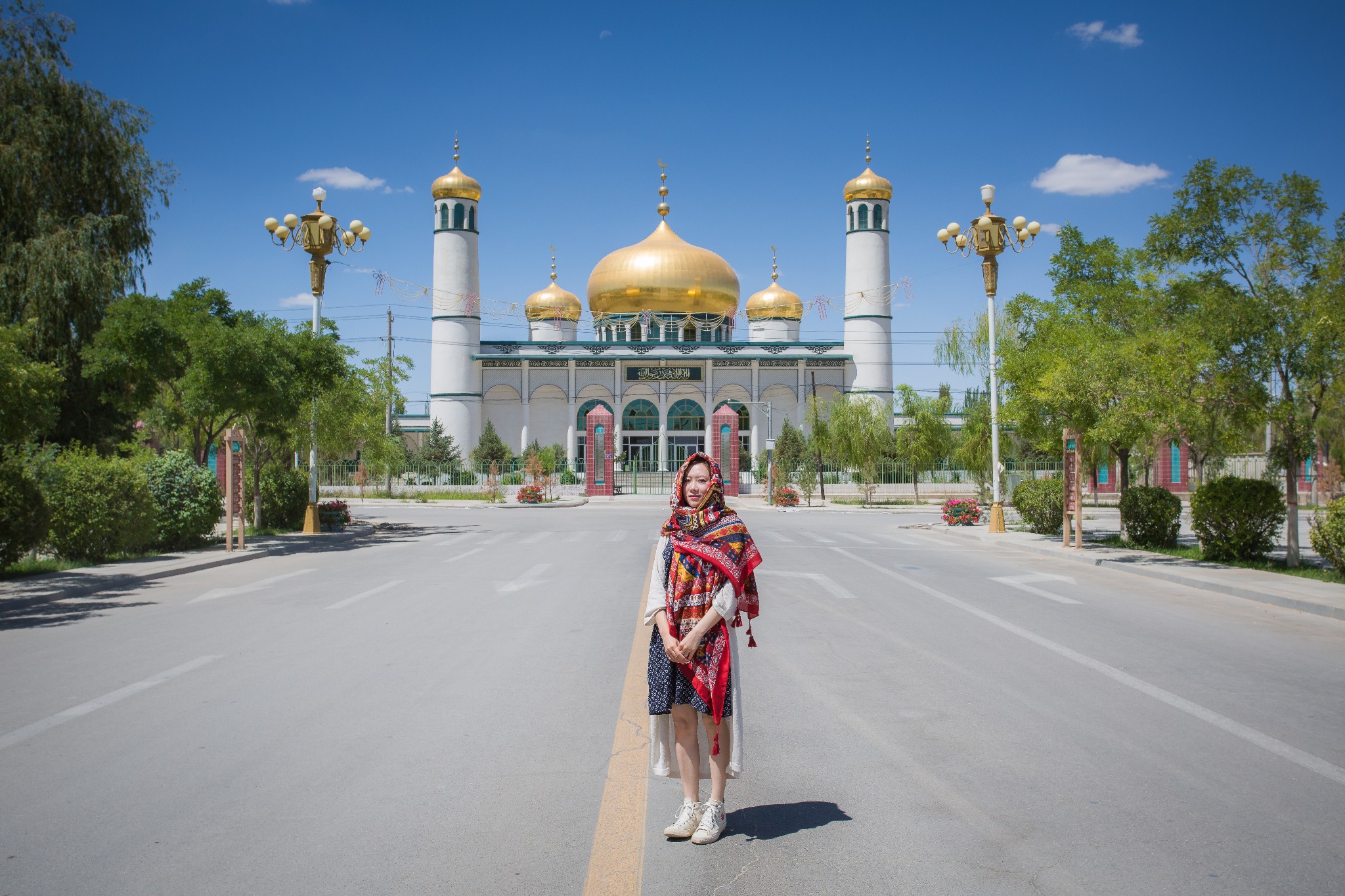 沙漠旅游怎么穿搭女_沙漠穿搭图片