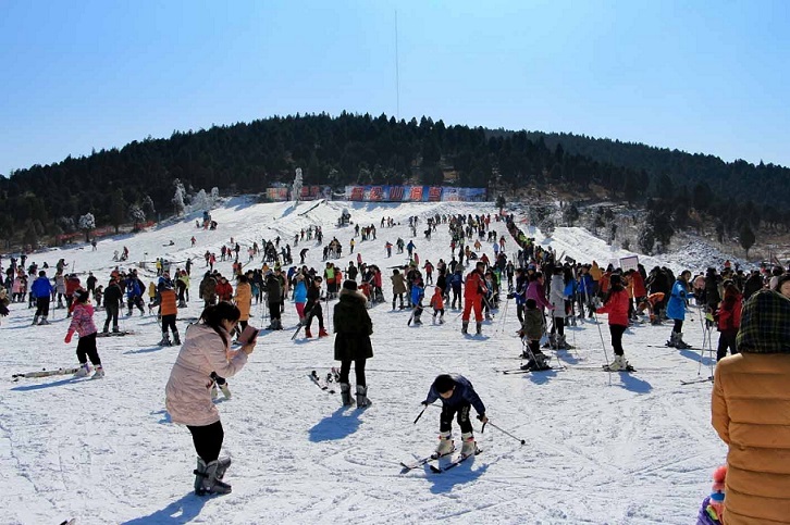 督公山滑雪场