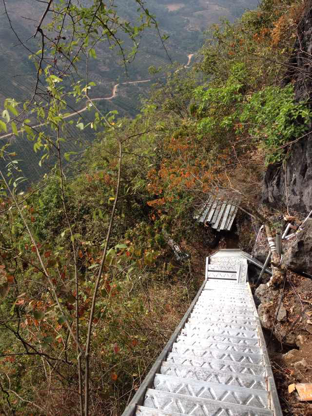 来个喜欢摄影的大神告诉我一声阳朔的大面山(狗婆山)在哪上山?