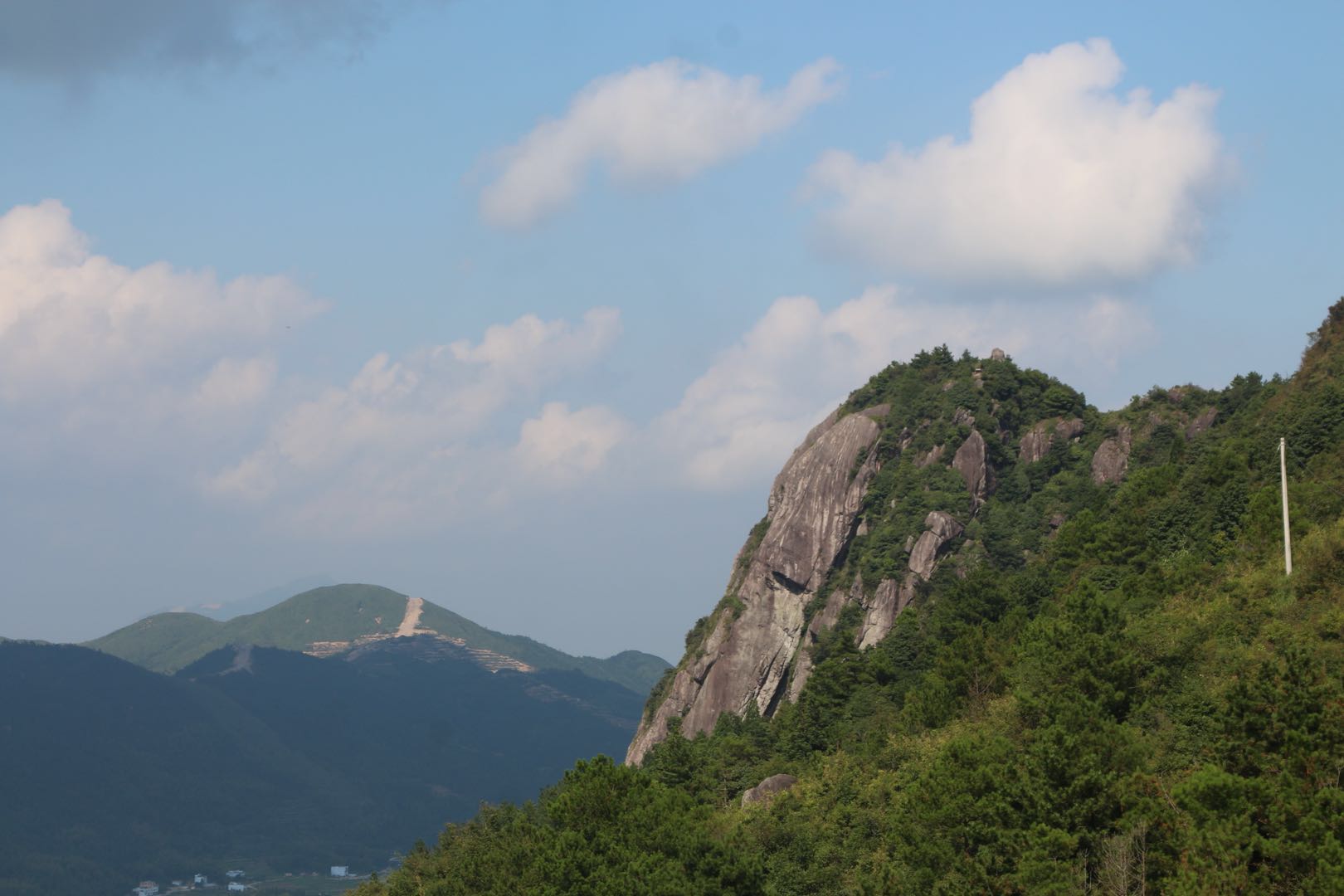 跟我走吧!一起去征服柘荣东狮山