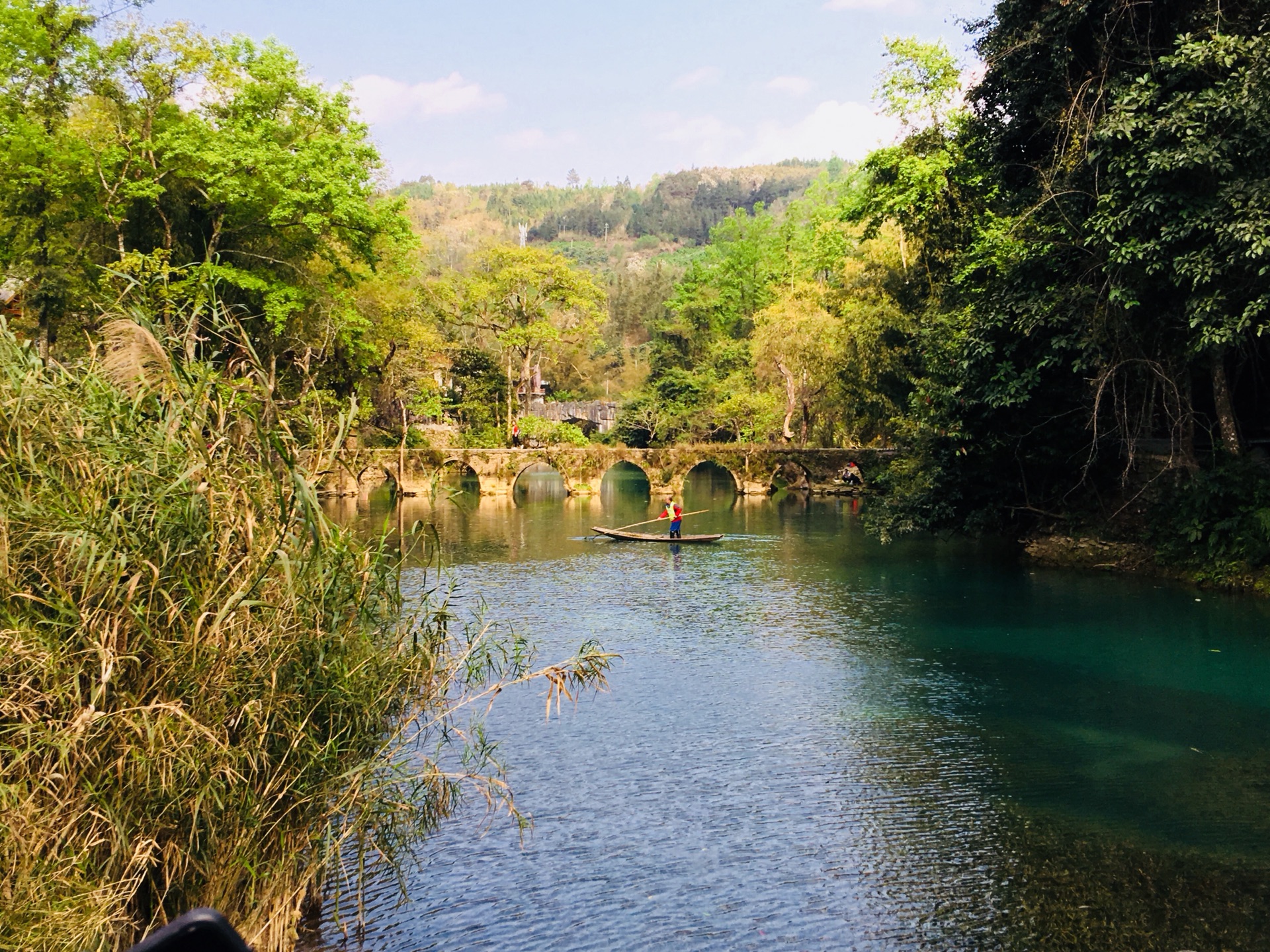 荔波县有多少人口_荔波至王蒙公路沿线的移民新村 梦柳布依族小镇