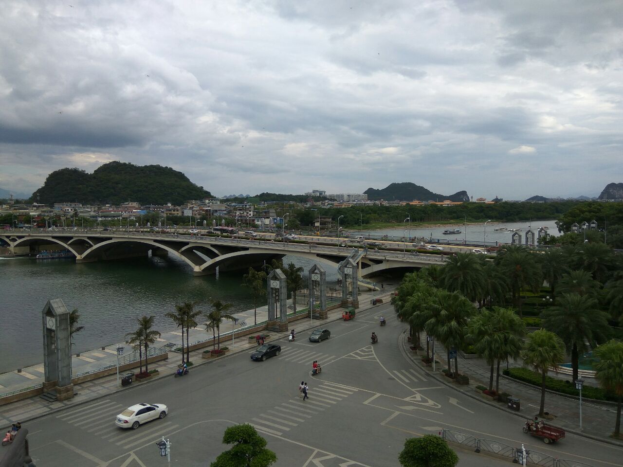 桂林最新市区人口_桂林市区的景点(3)