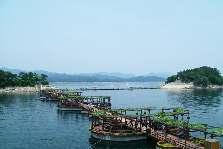 千岛湖中心湖区门票 梦想1号豪华游船票 登梅峰观岛 月光群岛 奢华游