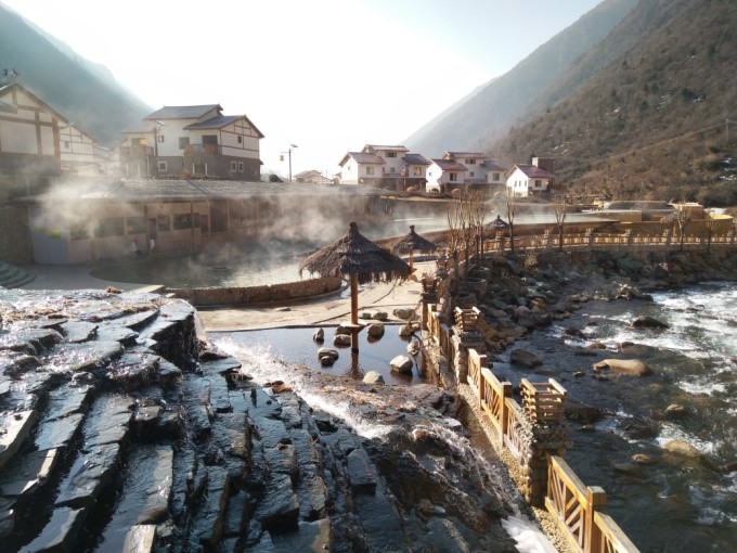 川西北游玩攻略,川西北游玩攻略大全