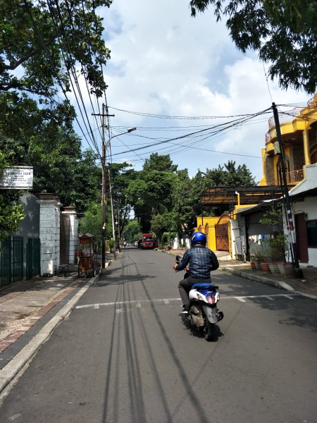 街头小巷拍照 wKgBEFqb9n-ACEFNABJImXTkOCY47.jpeg?imageView2%2F2%2Fw%2F600%2Fh%2F600%2Fq%2F90