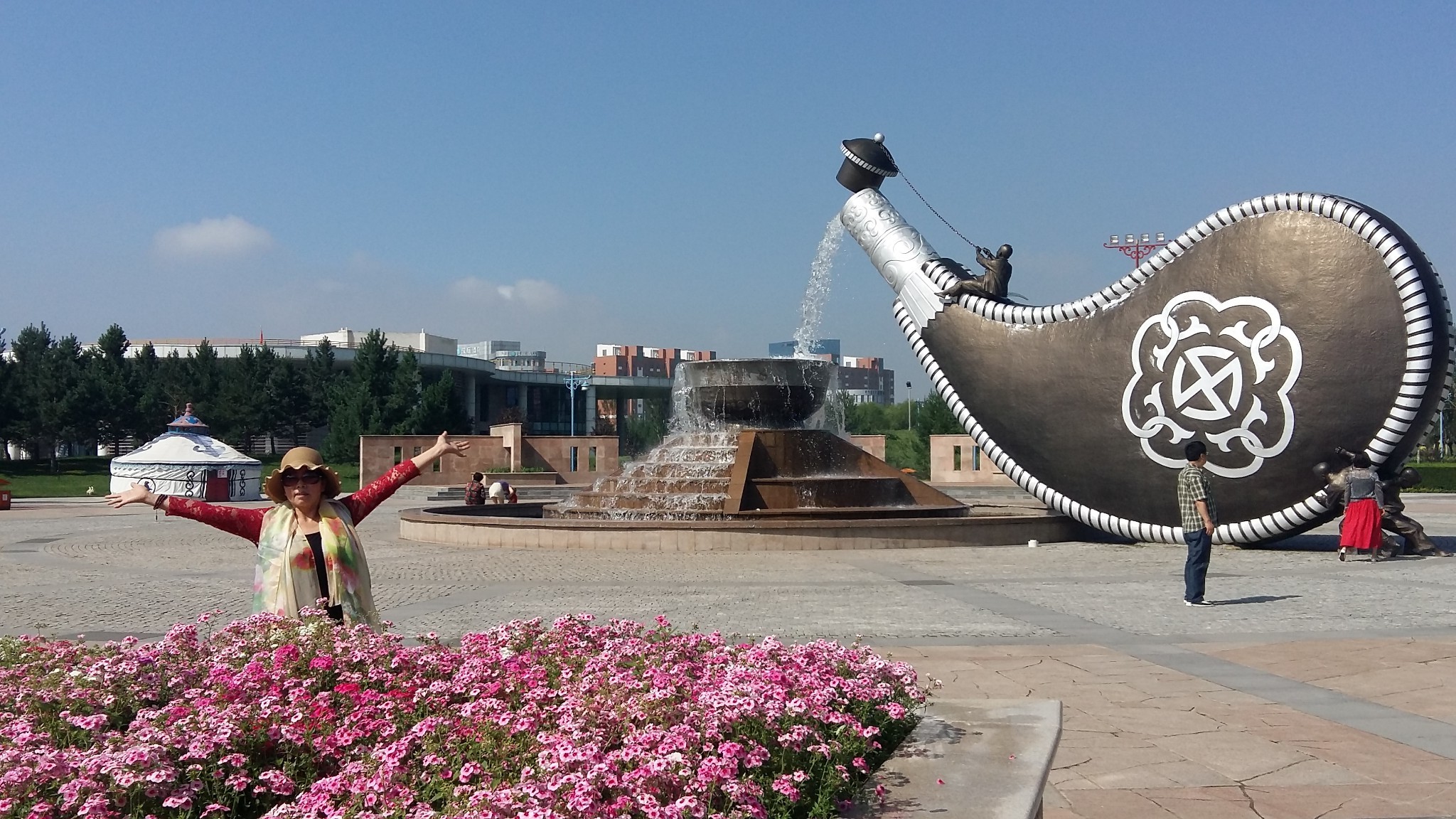 鄂尔多斯旅游攻略10月 wKgBEFtz42qARo7rAApeDUcoR9Y59.jpeg