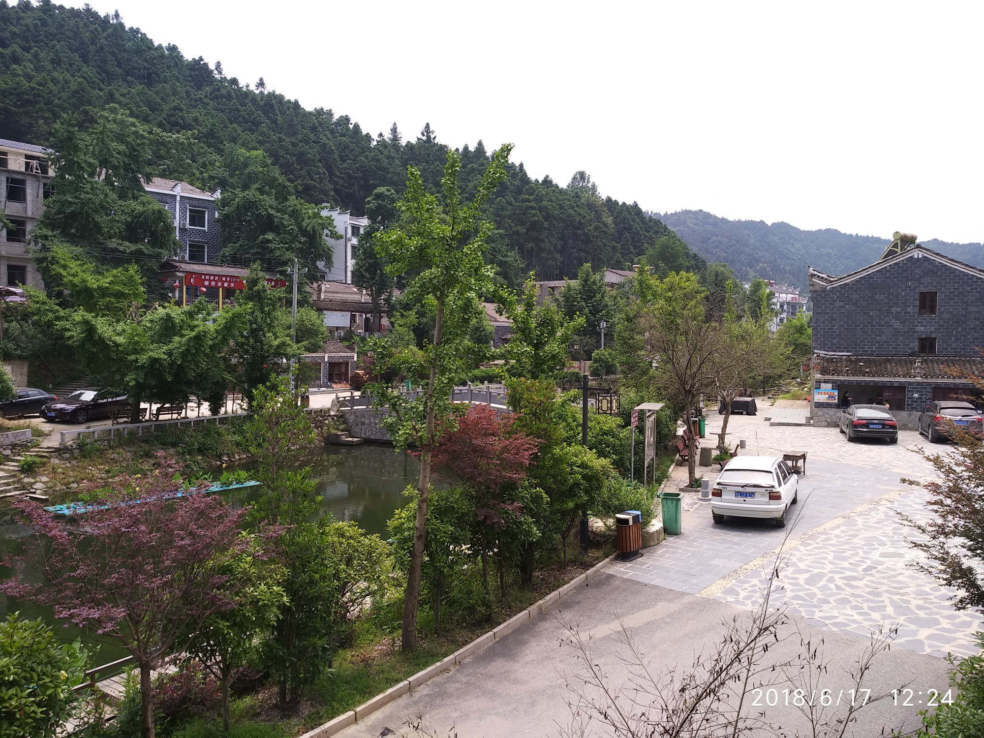 "清凉寨"之"刘家山民俗村"和"西峰古寨"之旅!(游记)