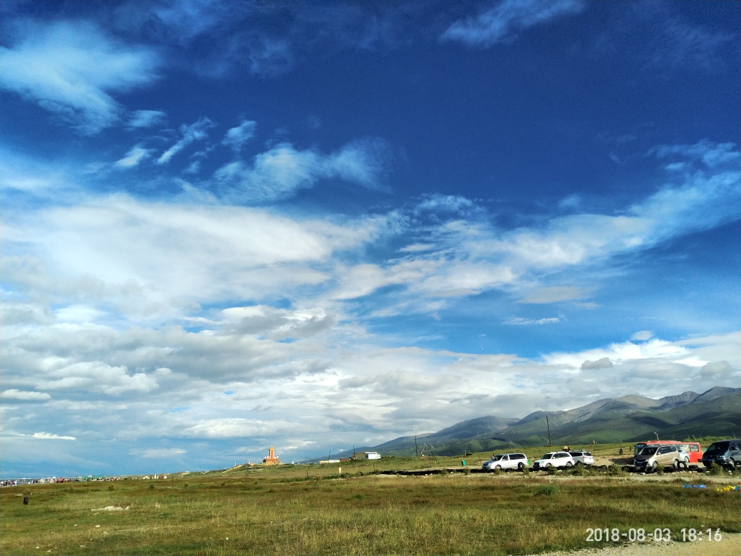 听说青海湖关闭了,沿线的房源很紧张,请问真的