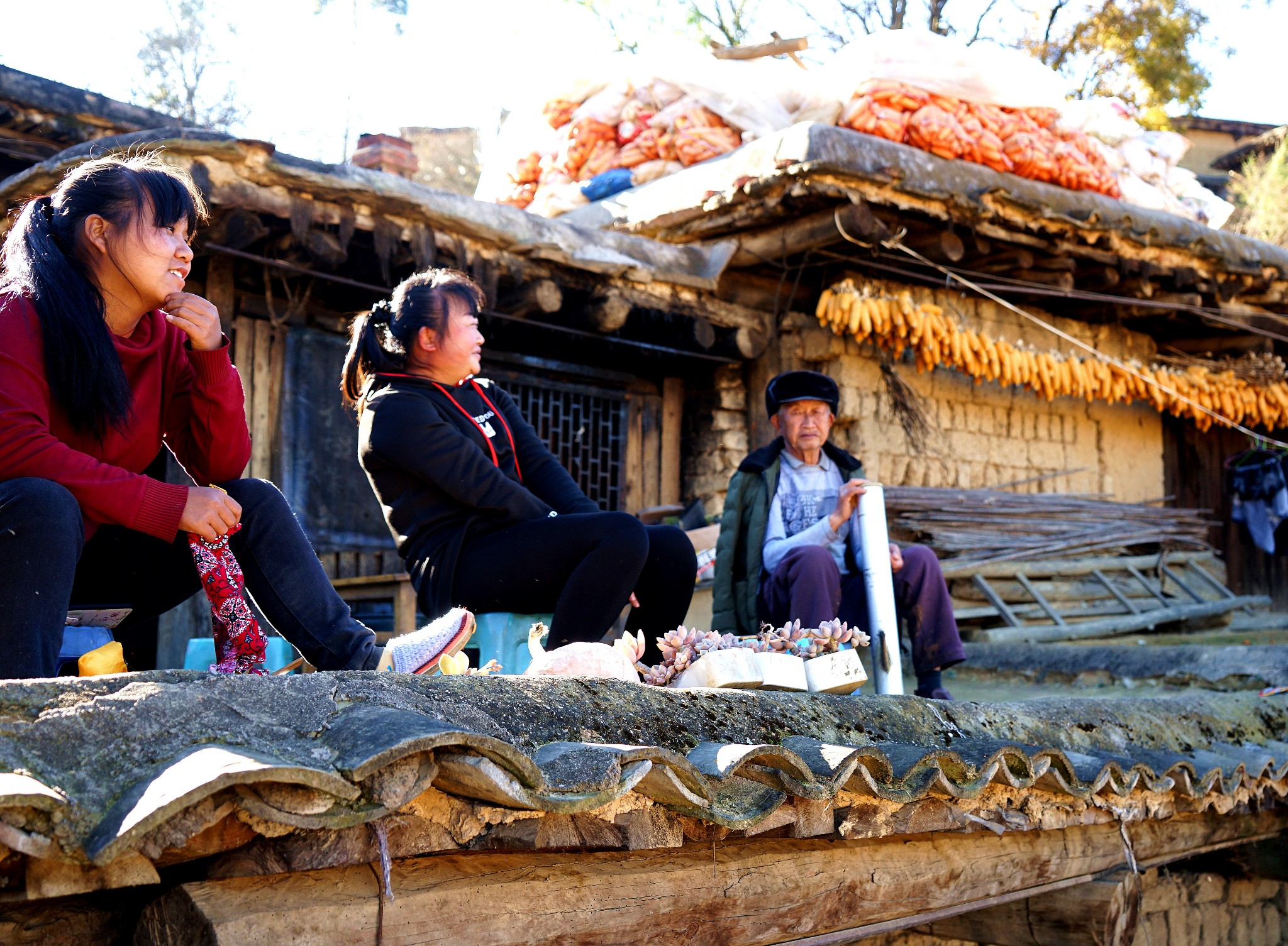 彝族民居遗珍,建筑活化石:泸西.城子古村.土掌房
