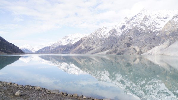 亚丁稻城旅游攻略 一个人 wKgBEFtlm1uASMMpAAZN6jd1FYk44.jpeg?imageView2%2F2%2Fw%2F600%2Fh%2F600%2Fq%2F90