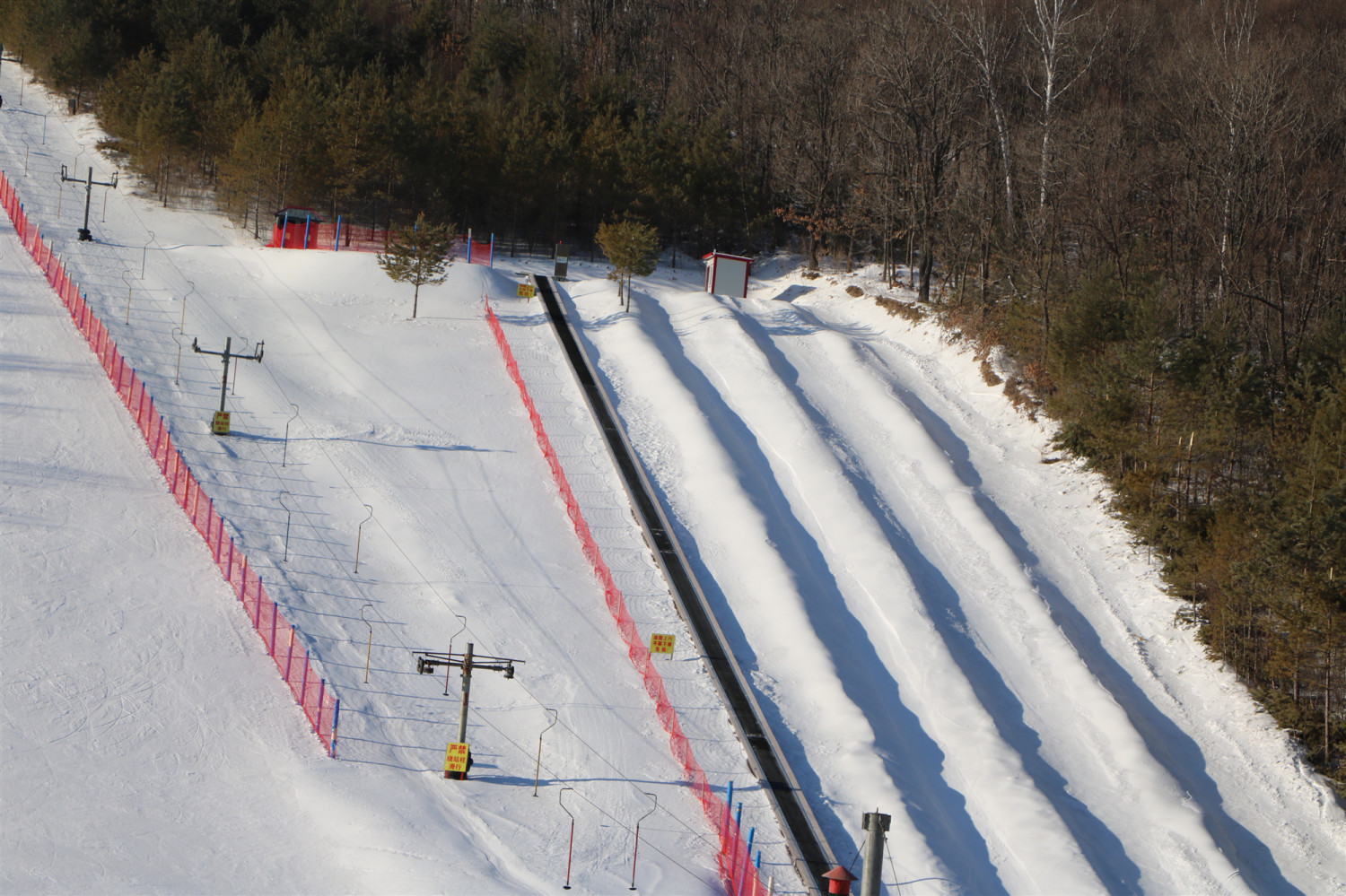 绥芬河国家森林公园滑雪场    