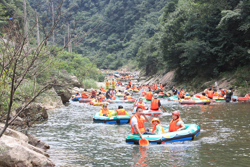 湖州 安吉龙王山峡谷漂流门票