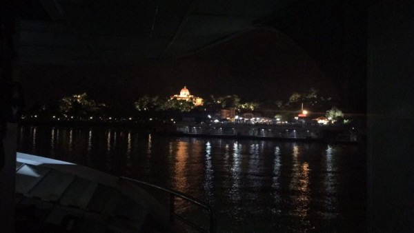 晚上的夜景怎么说 wKgBEFtLCj6AMB6tAADDd792TFA72.jpeg?imageView2%2F2%2Fw%2F600%2Fh%2F600%2Fq%2F90