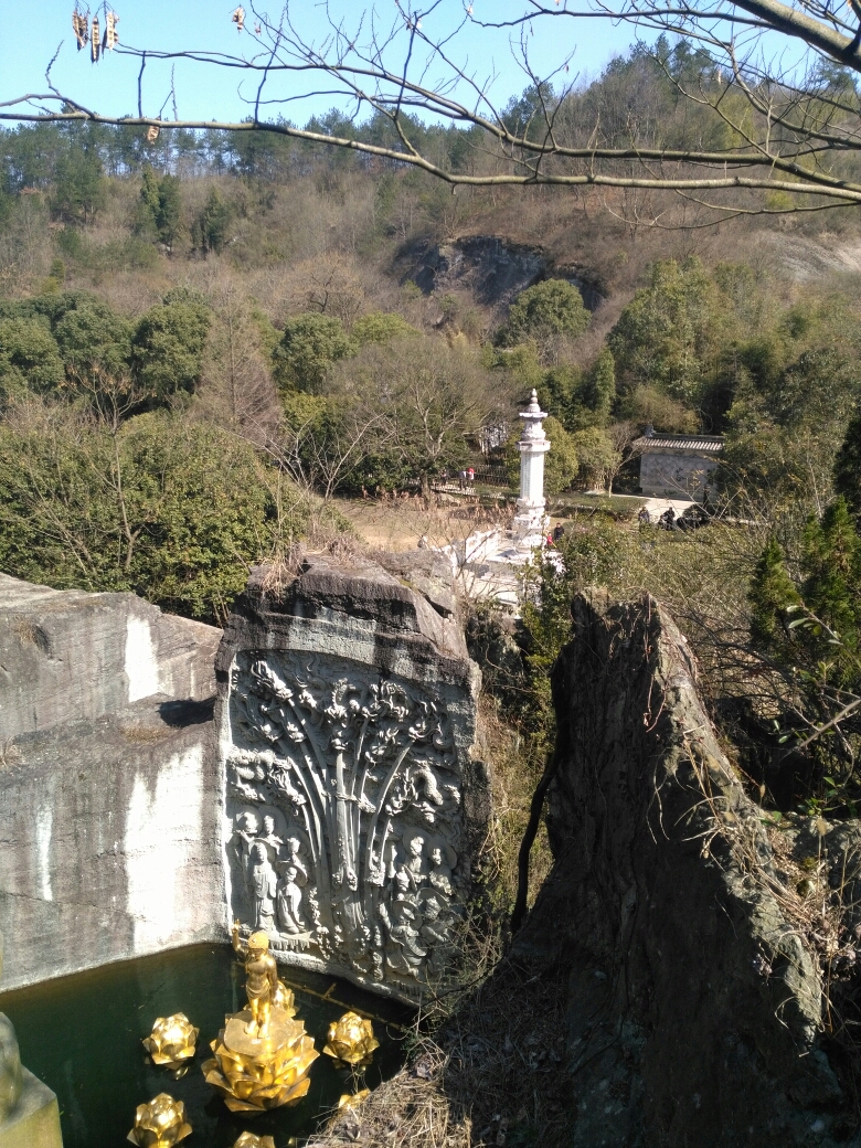 [新昌大佛寺]:看露天弥勒佛!