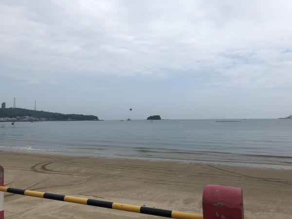 车可以开到涠洲岛上吗 wKgED1uZvdaAS2I_AAW79n0Ot4490.jpeg?imageView2%2F2%2Fw%2F600%2Fh%2F600%2Fq%2F90