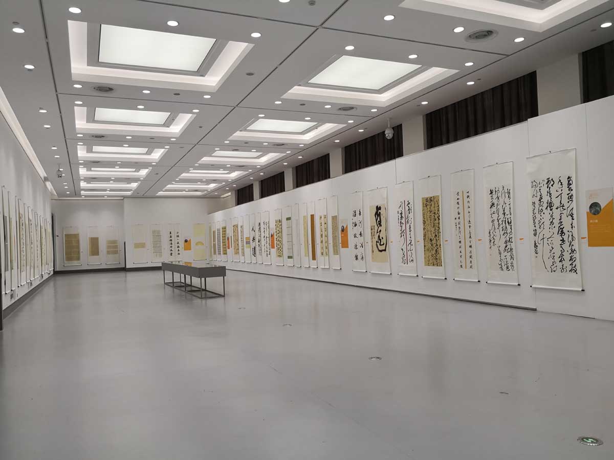 本次创作成果展共展出42名青年艺术家