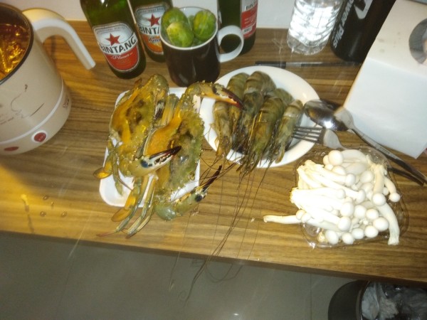 家用最好用的火锅 wKgED1uWUyyAGekRAAjhaFZZ_nM15.jpeg?imageView2%2F2%2Fw%2F600%2Fh%2F600%2Fq%2F90