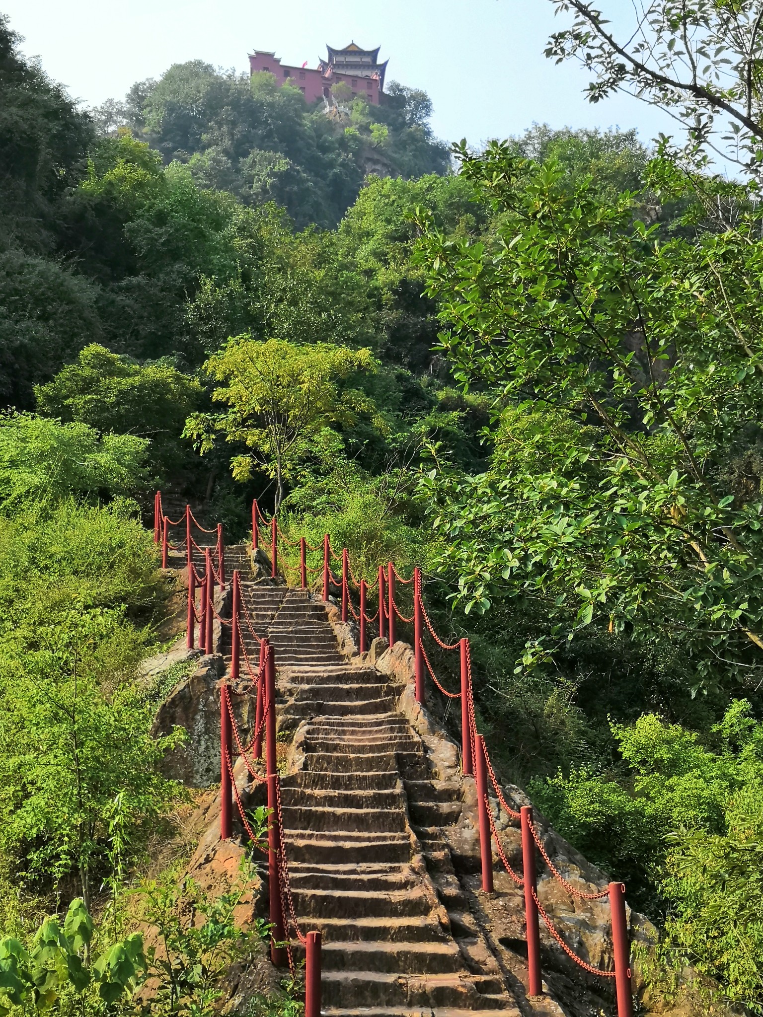 宜昌鸣凤山风景区,百里荒风景区_游记