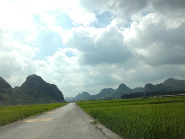 最美国道广西 wKgED1utAK6AIympAAdw4Yl8c_429.jpeg?imageView2%2F2%2Fw%2F600%2Fh%2F600%2Fq%2F90