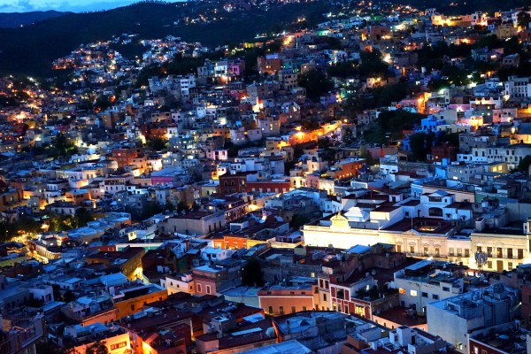 R.I.P. 34岁德国后卫赫特纳乘坐缆车时坠落 不幸去世