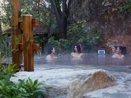 明熙苑度假山庄 明熙森林温泉门票(含自助早餐 净桑拿