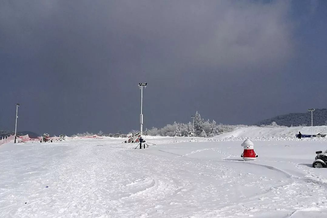 金华磐安滑雪场