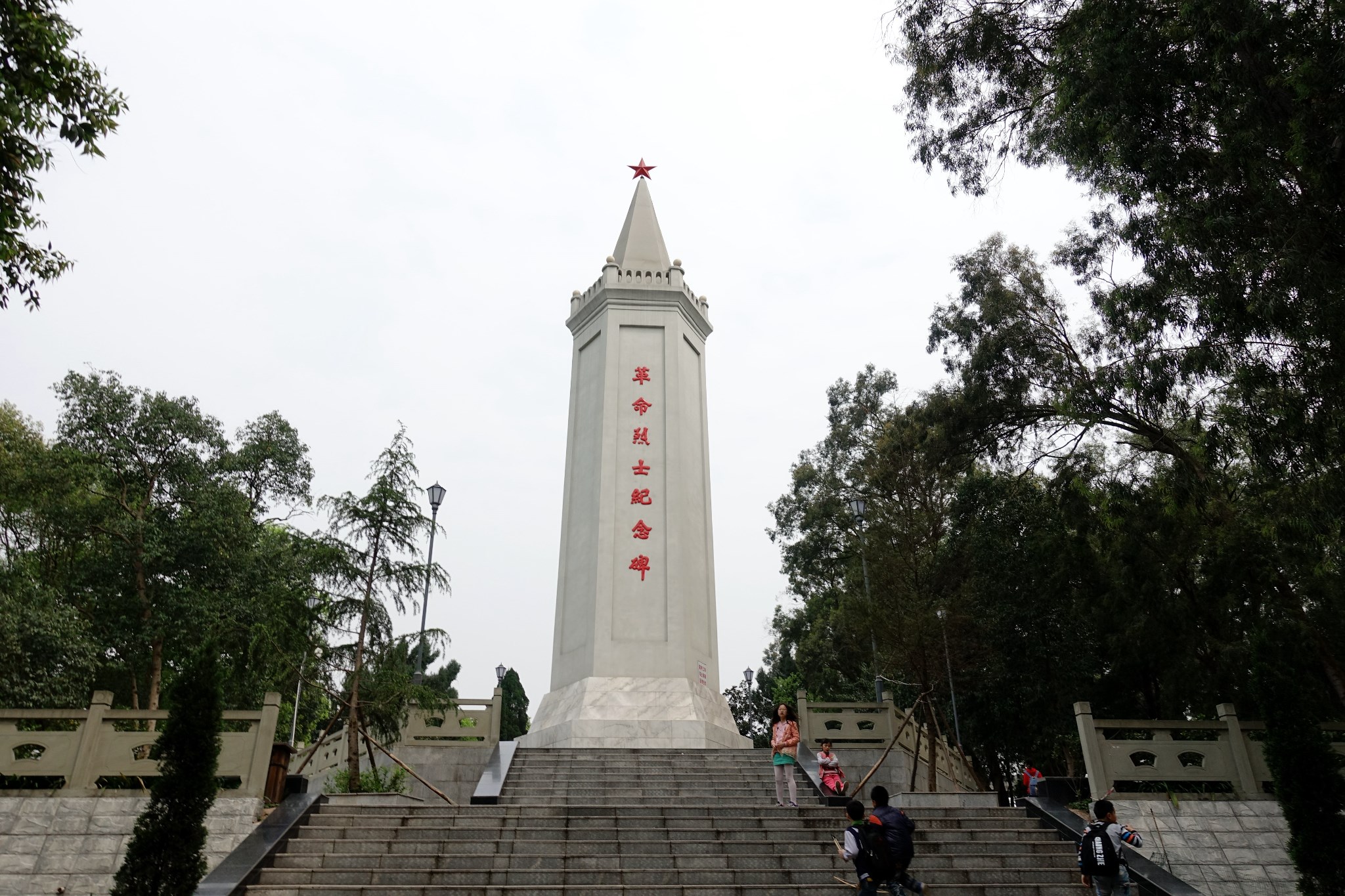 钟鼓楼 西湖 富顺革命烈士陵园 回澜塔