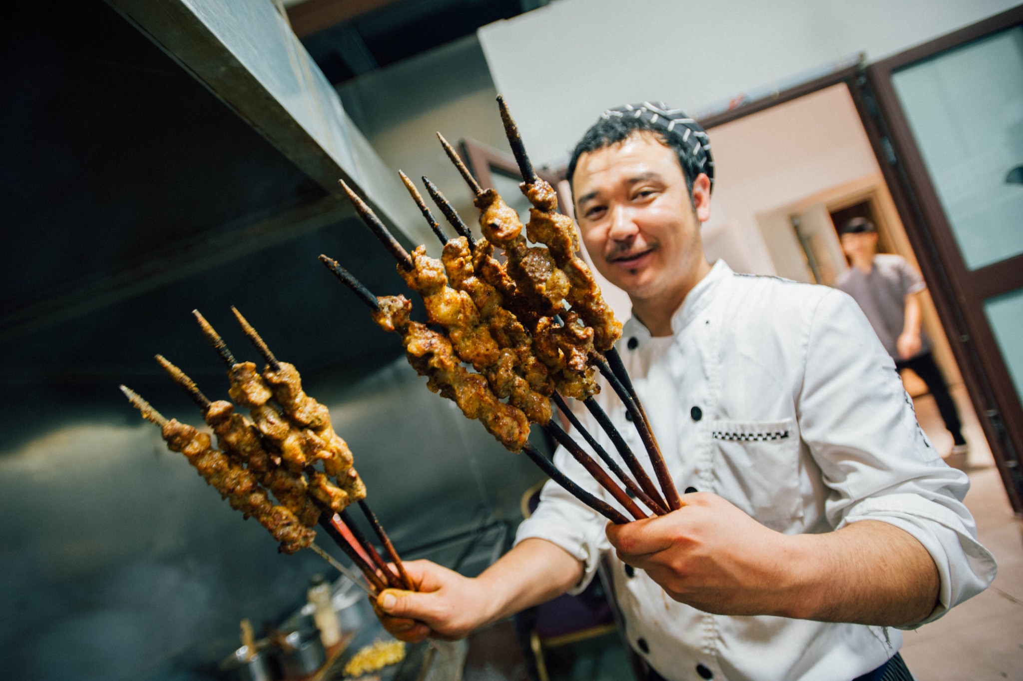 【烤串】  羊肉串,应该是大众对新疆美食的第一认知了.