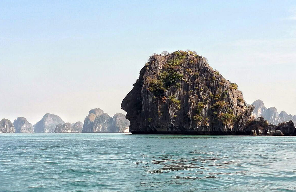 越南下龙湾必去的七个旅游景点