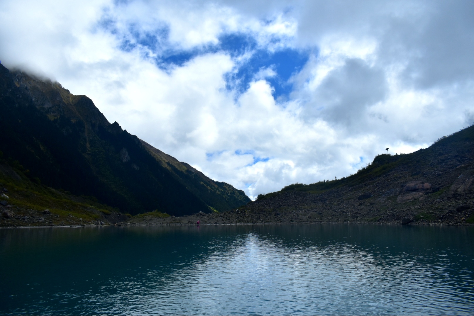 十一雨崩行冰湖神湖神瀑