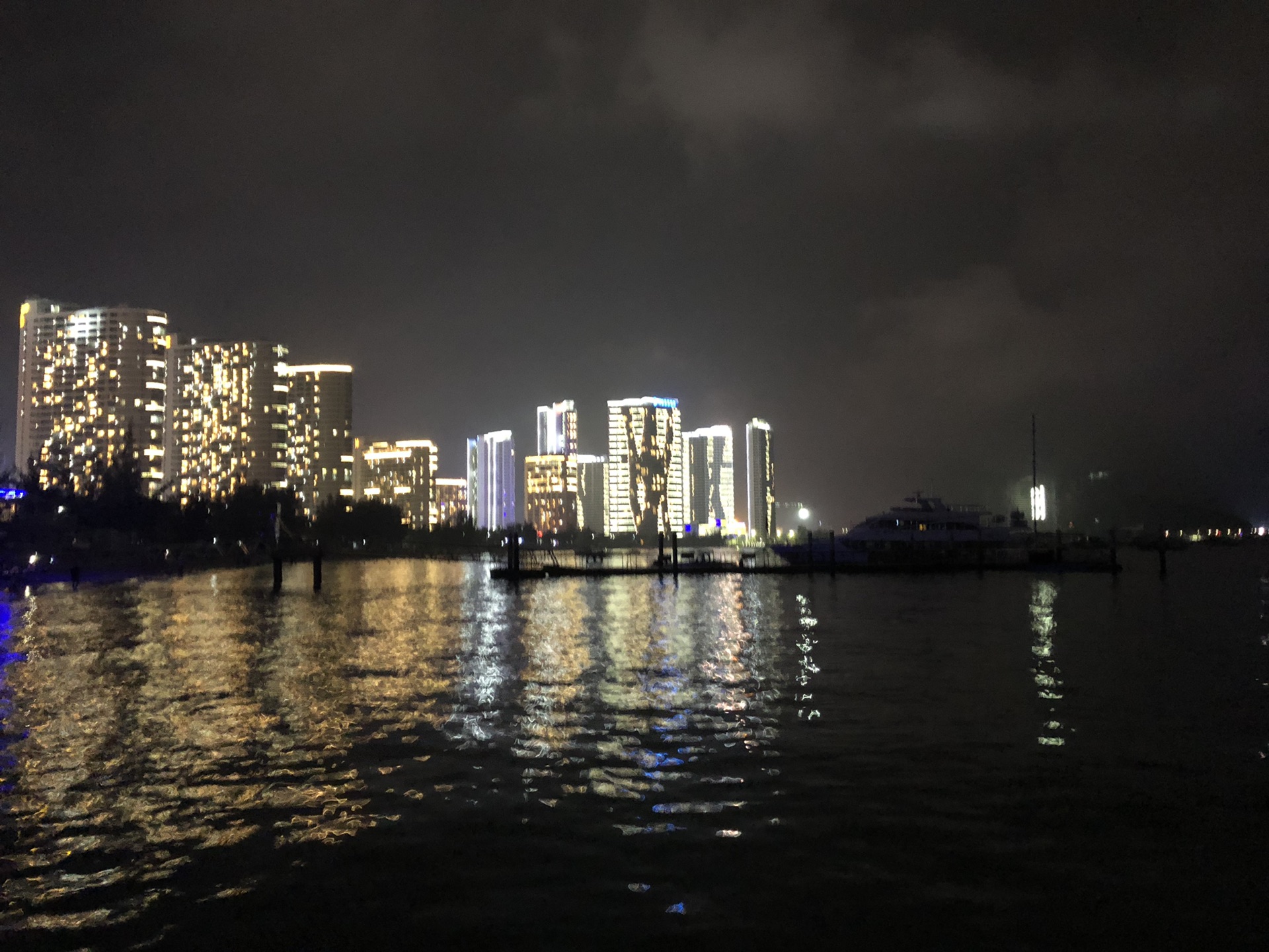 广东惠州巽寮湾双月湾