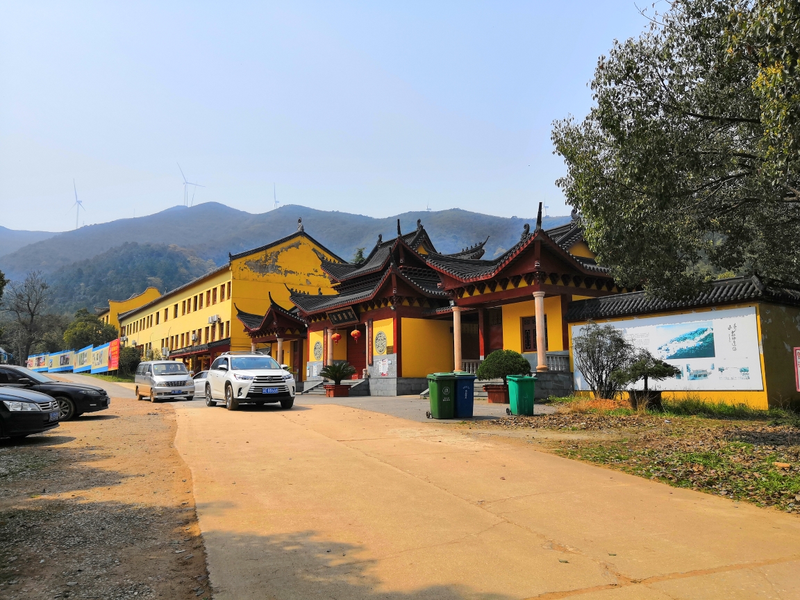 2019年3月自驾湖州碧岩寺丶月亮广场一日游