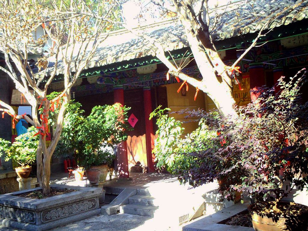 丽江 普贤寺——古城唯一保存完整的汉传佛教寺院