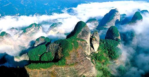 去湖南旅游首选哪里?