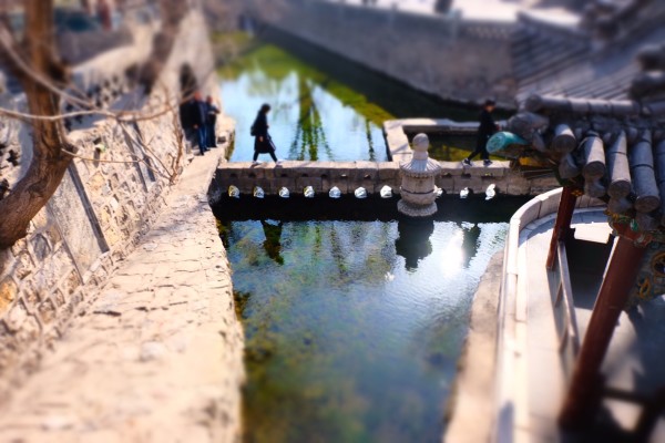 为什么叫一方池塘 wKgEaVzEg2mAROK3AAYsFm7R04Q63.jpeg?imageView2%2F2%2Fw%2F600%2Fh%2F600%2Fq%2F90