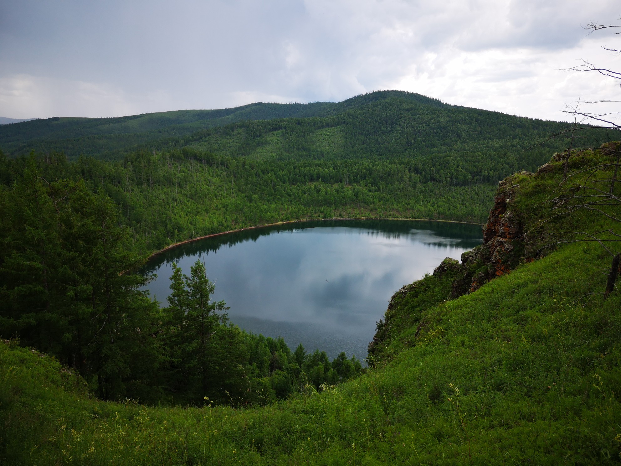 阿尔山白狼峰景区,国家森林地质公园,月亮天池,柴河小镇