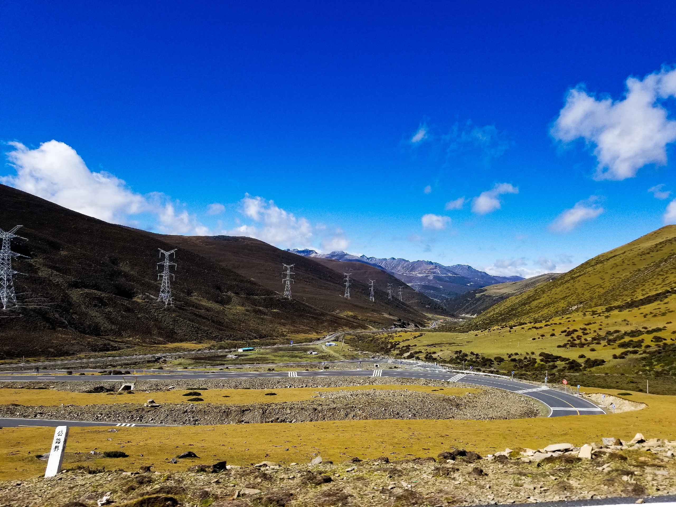 【得荣景点图片】下拥