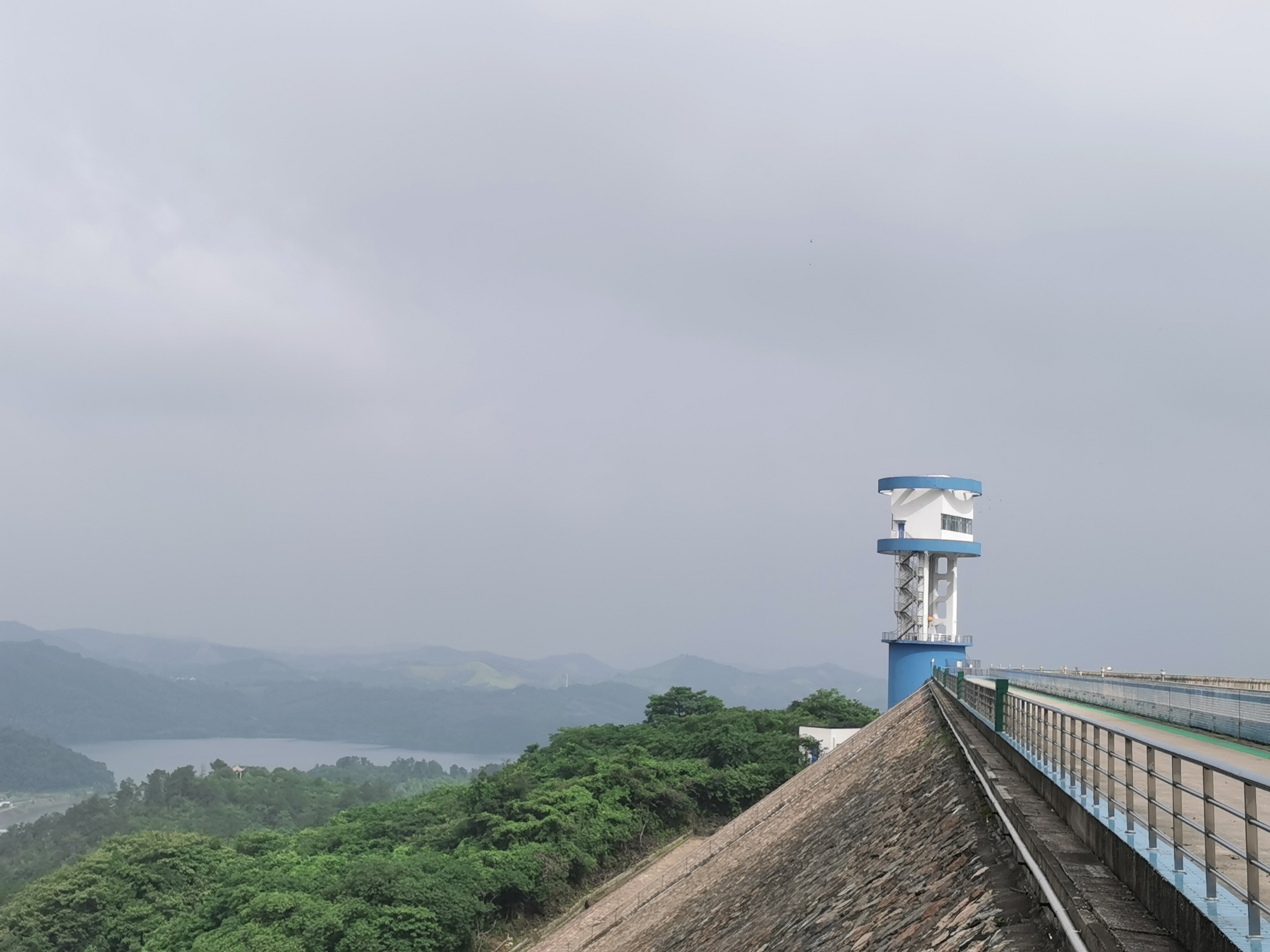 天目湖旅游度假区望湖岭山庄   