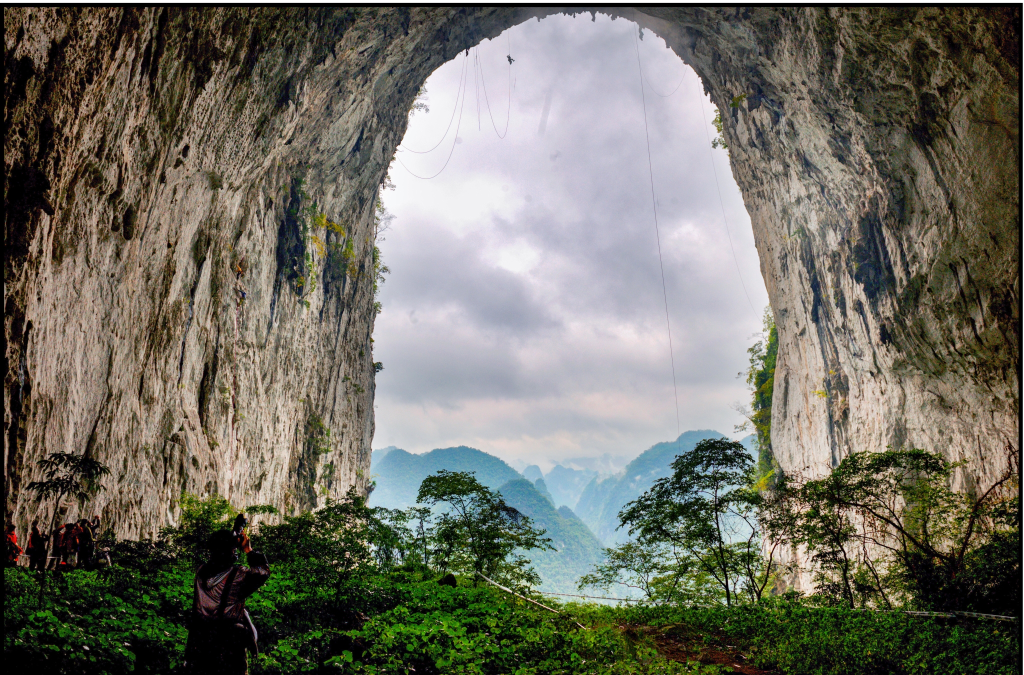 安顺山水秘境汇聚贵州喀斯特地貌精华