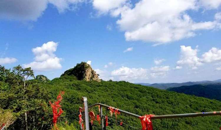 巴彦壹台山骆驼峰景区门票