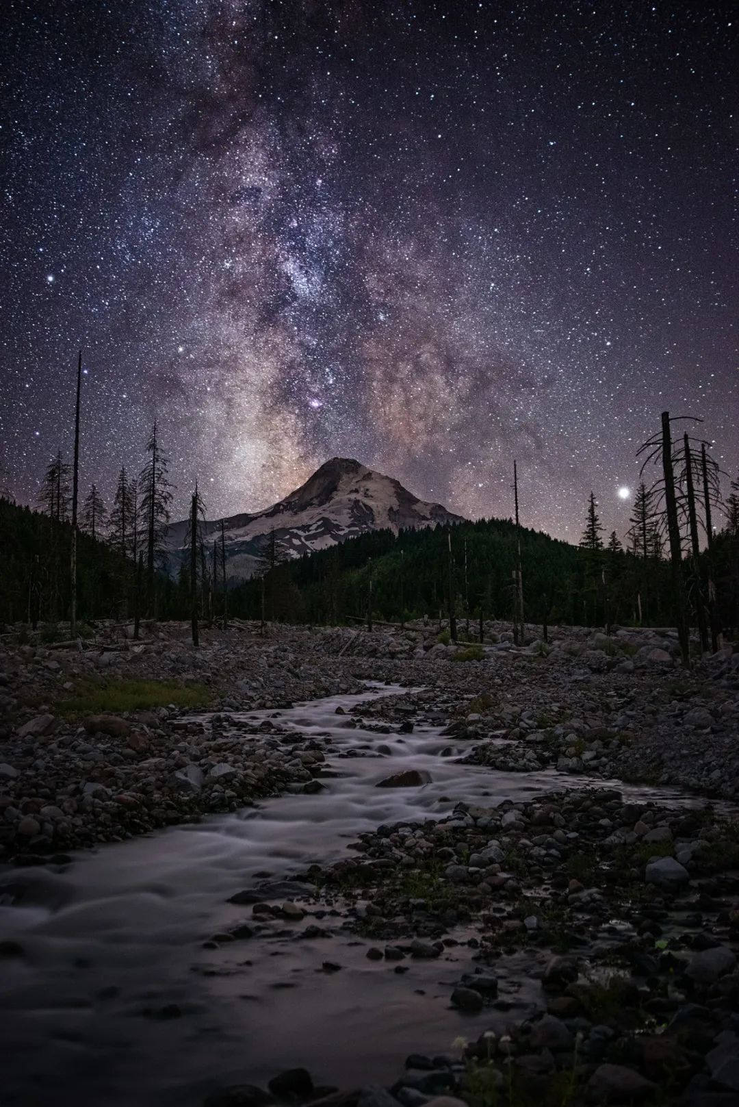 俄勒冈旅行画报|夜空下的浩瀚星辰,告诉你希望在前方