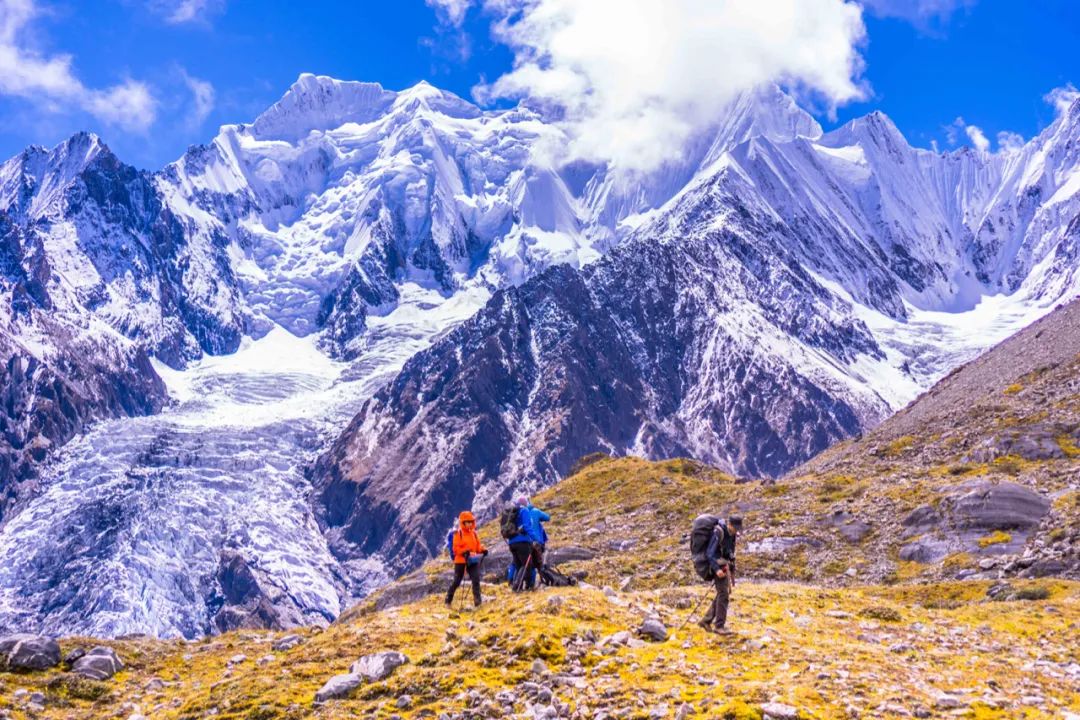 云南旅行必去目的地:梅里北坡,到底有多美 马蜂窝